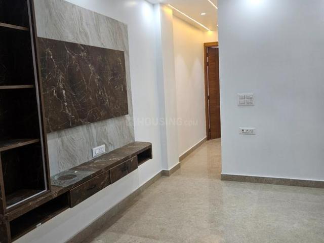 3 BHK Apartment in Laxmi Nagar for resale New Delhi. The reference number is 20857894