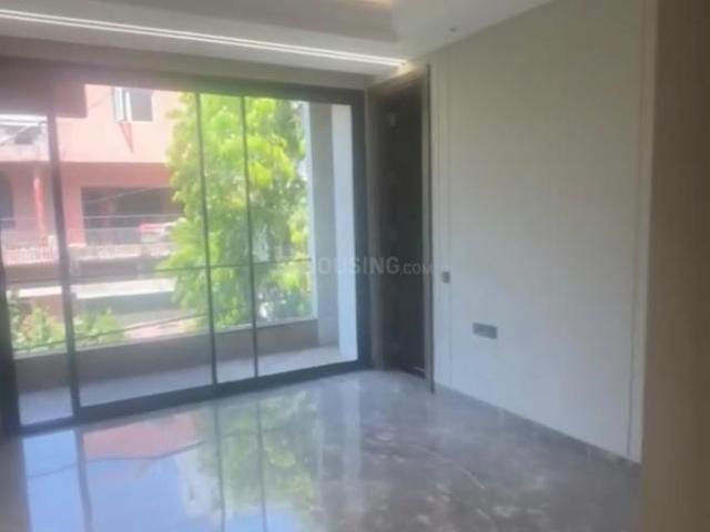 3 BHK Apartment in Lajpat Nagar for resale New Delhi. The reference number is 20963750
