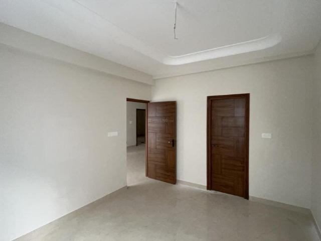 3 BHK Apartment in Lakdikapul for resale Hyderabad. The reference number is 20186748