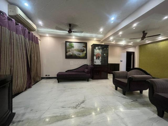 3 BHK Apartment in Lake Gardens for rent Kolkata. The reference number is 21012847