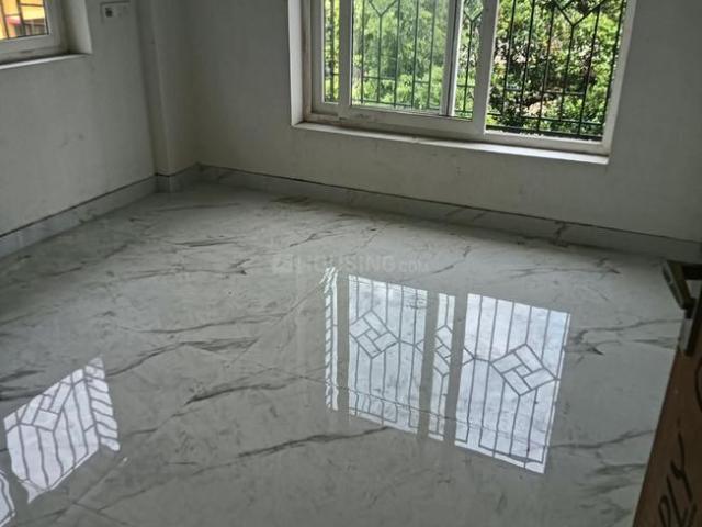 3 BHK Apartment in Lake Gardens for resale Kolkata. The reference number is 21190975