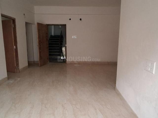 3 BHK Apartment in Lake Gardens for resale Kolkata. The reference number is 21253589