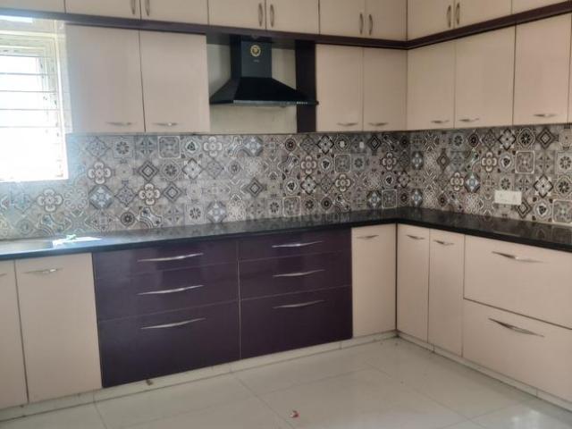 3 BHK Apartment in LB Nagar for rent Hyderabad. The reference number is 20526372