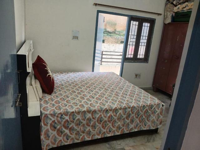 3 BHK Apartment in Lukarganj for rent Allahabad. The reference number is 21248398