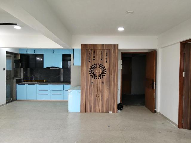 3 BHK Apartment in Motera for rent Ahmedabad. The reference number is 20940446
