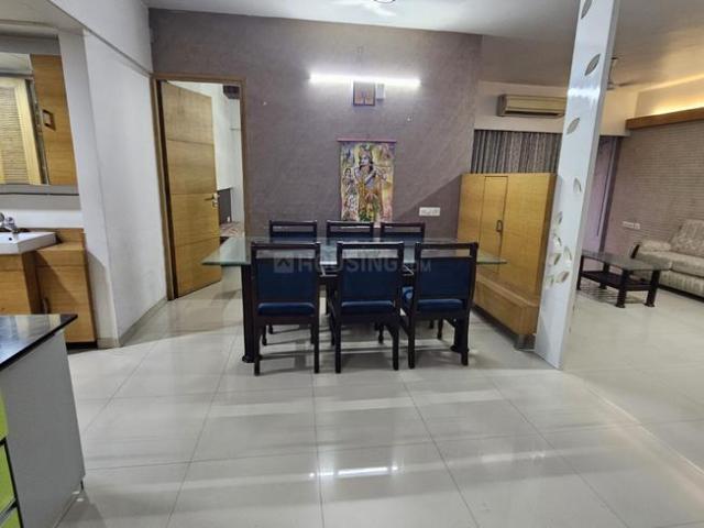 3 BHK Apartment in Motera for rent Ahmedabad. The reference number is 21145756