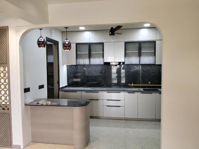 3 BHK Apartment in Motera for resale Ahmedabad. The reference number is 20351333
