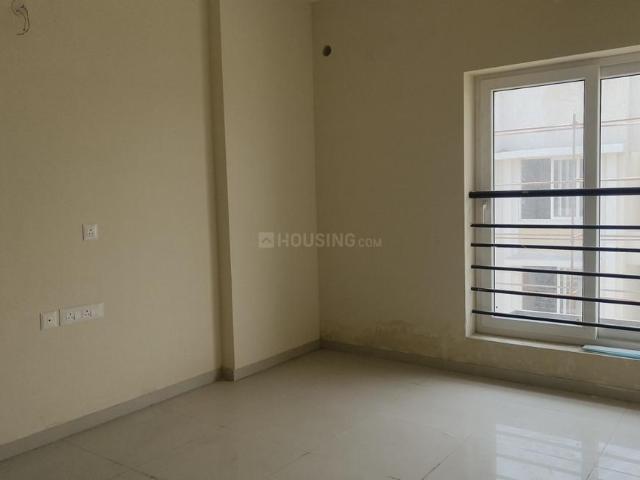 3 BHK Apartment in Mogappair for resale Chennai. The reference number is 20112942