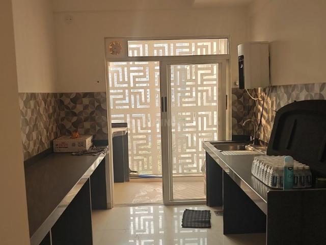 3 BHK Apartment in Mohammed Wadi for rent Pune. The reference number is 19292045