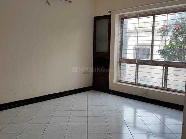 3 BHK Apartment in Mohammed Wadi for rent Pune. The reference number is 20728594
