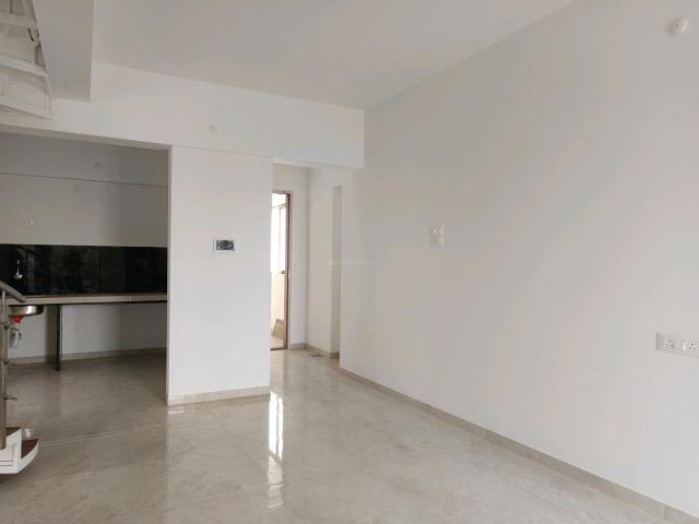 3 BHK Apartment in Mohammed Wadi for resale Pune. The reference number is 19314717