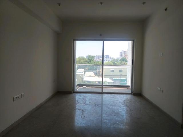 3 BHK Apartment in Mohammed Wadi for resale Pune. The reference number is 20318602