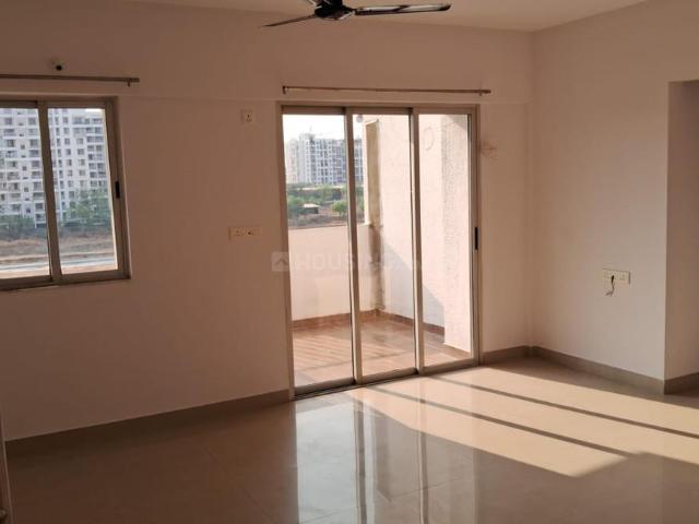 3 BHK Apartment in Mohammed Wadi for resale Pune. The reference number is 21082490