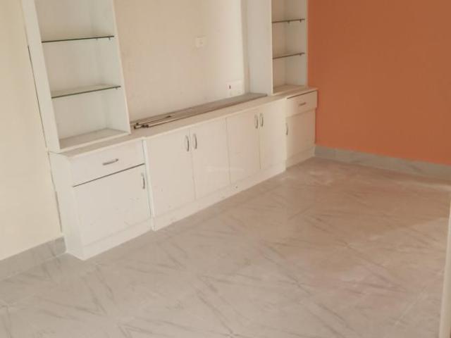 3 BHK Apartment in Moosapet for rent Hyderabad. The reference number is 8996892