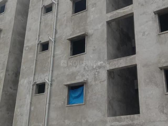 3 BHK Apartment in Moosapet for resale Hyderabad. The reference number is 10239176