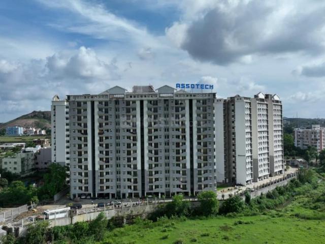 3 BHK Apartment in Morabadi for resale Ranchi. The reference number is 21270990