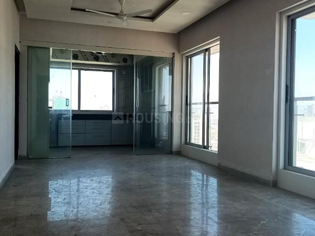 3 BHK Apartment in Matunga East for rent Mumbai. The reference number is 14003562