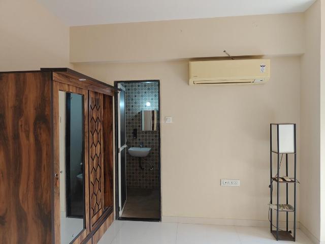 3 BHK Apartment in Matunga East for rent Mumbai. The reference number is 19691683