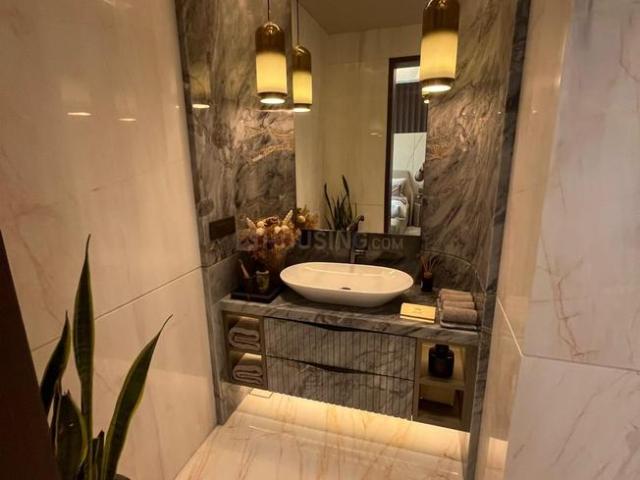 3 BHK Apartment in Matunga East for resale Mumbai. The reference number is 19307126