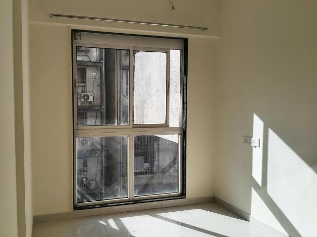 3 BHK Apartment in Matunga East for resale Mumbai. The reference number is 19586335