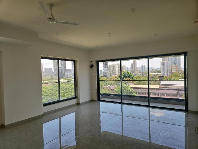 3 BHK Apartment in Matunga East for resale Mumbai. The reference number is 20324685
