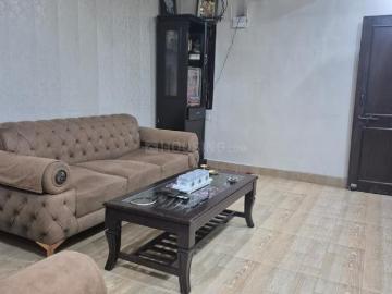 3 BHK Apartment in Mayur Vihar II for resale New Delhi. The reference number is 19879482