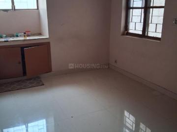 3 BHK Apartment in Mayur Vihar Phase 1 for rent New Delhi. The reference number is 19877277