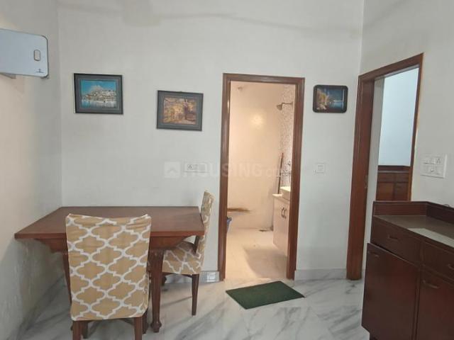 3 BHK Apartment in Mayur Vihar Phase 1 for rent New Delhi. The reference number is 21054219