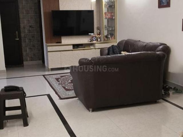 3 BHK Apartment in Mayur Vihar Phase 1 for resale New Delhi. The reference number is 21176929