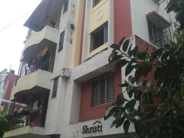 3 BHK Apartment in Machuabazar for resale Kolkata. The reference number is 13715077