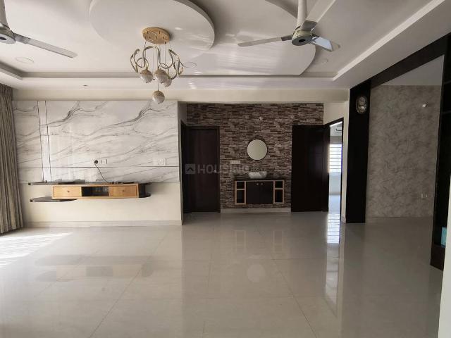3 BHK Apartment in Madeenaguda for resale Hyderabad. The reference number is 20530467
