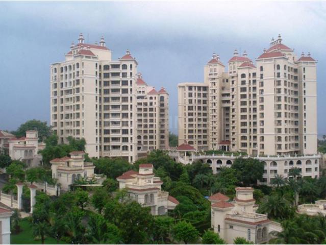 3 BHK Apartment in Madh for resale Mumbai. The reference number is 20940721
