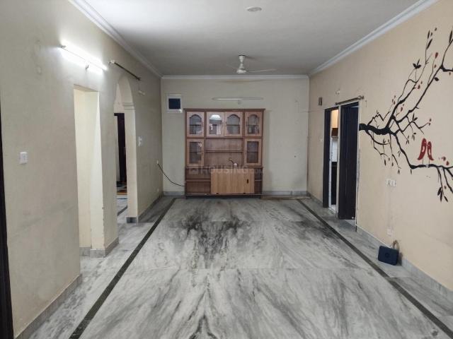 3 BHK Apartment in Madhapur for rent Hyderabad. The reference number is 21107166