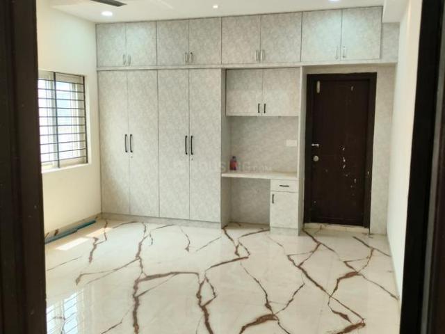 3 BHK Apartment in Madhapur for resale Hyderabad. The reference number is 20827916