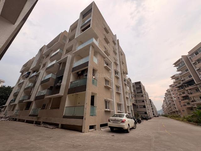 3 BHK Apartment in Madhurawada for resale Visakhapatnam. The reference number is 21138922