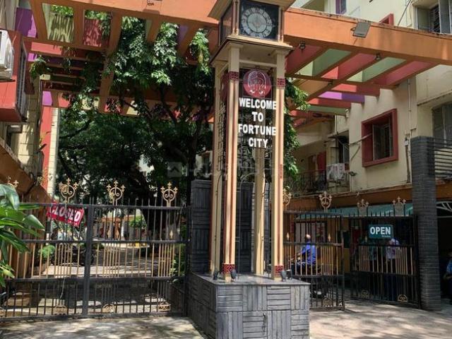 3 BHK Apartment in Madhyamgram for rent Kolkata. The reference number is 20374342