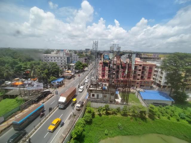 3 BHK Apartment in Madhyamgram for rent Kolkata. The reference number is 20729430