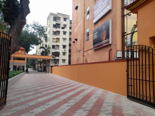 3 BHK Apartment in Madhyamgram for resale Kolkata. The reference number is 18938573
