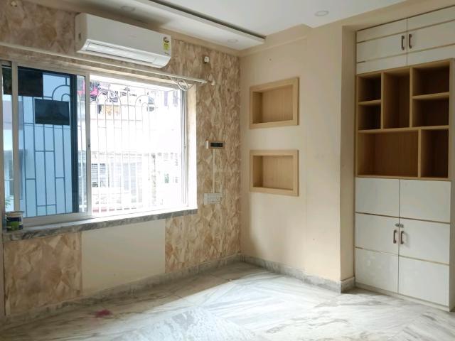 3 BHK Apartment in Madurdaha for rent Kolkata. The reference number is 21284056