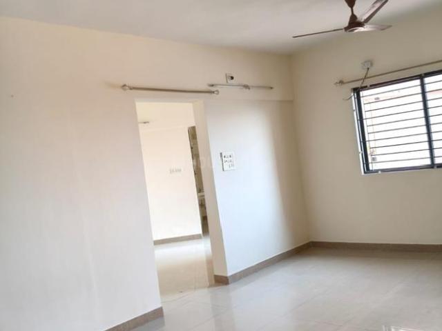 3 BHK Apartment in Magarpatta City for rent Pune. The reference number is 19548318