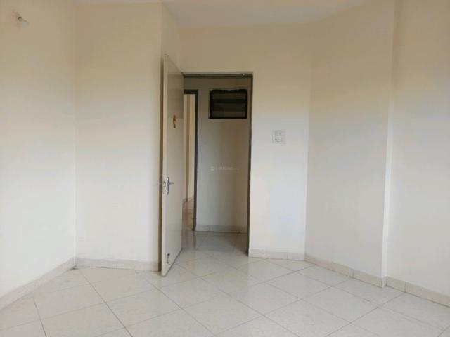 3 BHK Apartment in Magarpatta City for rent Pune. The reference number is 20573115
