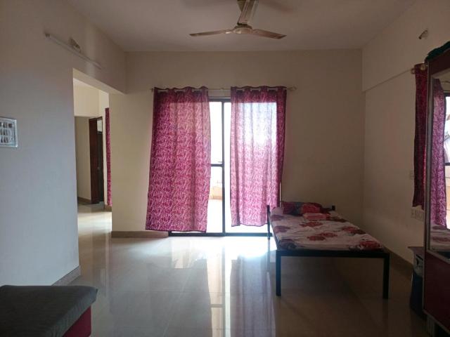 3 BHK Apartment in Magarpatta City for rent Pune. The reference number is 20353642