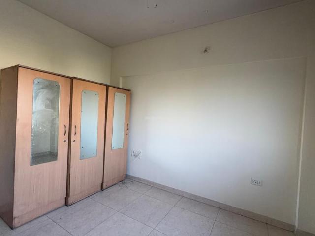 3 BHK Apartment in Magarpatta City for rent Pune. The reference number is 21071021
