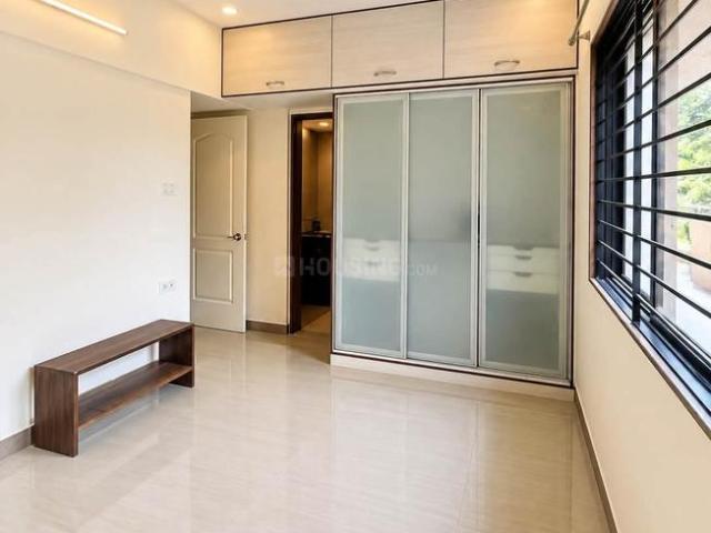 3 BHK Apartment in Magarpatta City for rent Pune. The reference number is 21178458