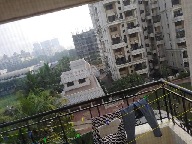 3 BHK Apartment in Magarpatta City for resale Pune. The reference number is 18902753