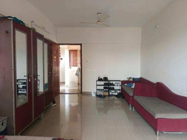 3 BHK Apartment in Magarpatta City for resale Pune. The reference number is 20353632
