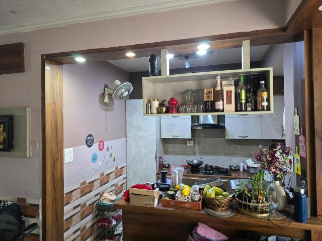 3 BHK Apartment in Mahagunpuram for resale Ghaziabad. The reference number is 21054363