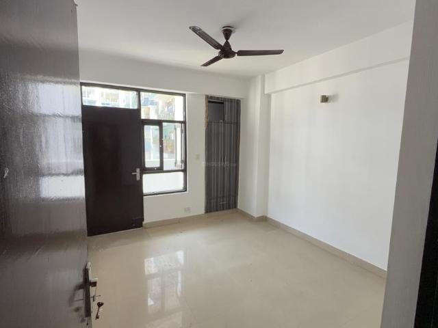 3 BHK Apartment in Mahagunpuram for resale Ghaziabad. The reference number is 21131487