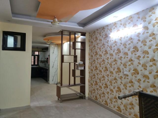 3 BHK Independent Builder Floor in Mahavir Enclave for resale New Delhi. The reference number is 20870091