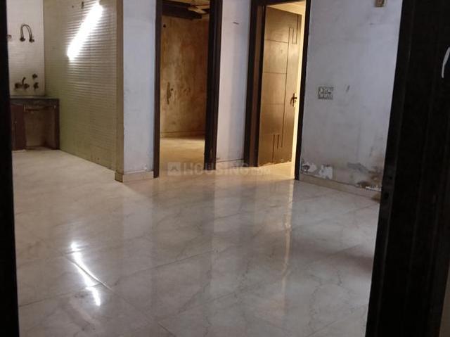 3 BHK Apartment in Mahavir Enclave for resale New Delhi. The reference number is 21168007